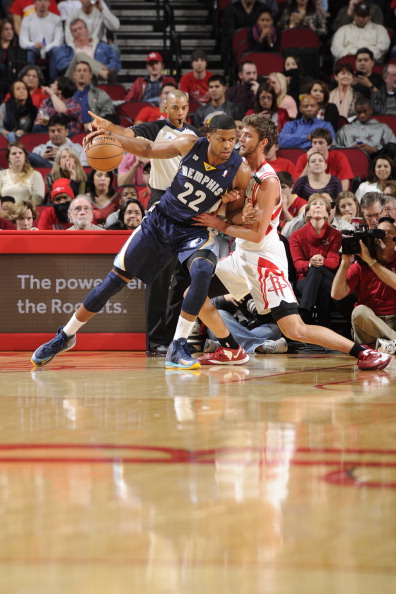 他习惯了在 他习惯了在