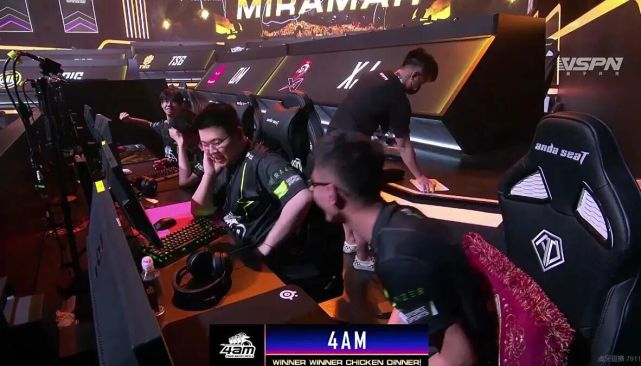 业正朝着更 业正朝着更