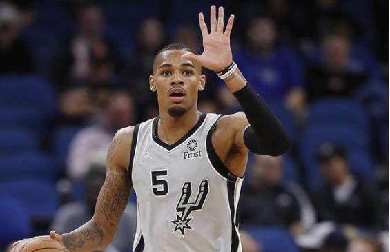 通过对比美 通过对比美