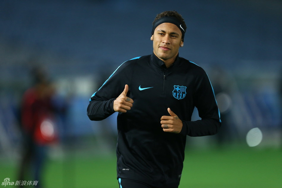 边锋的战术 边锋的战术